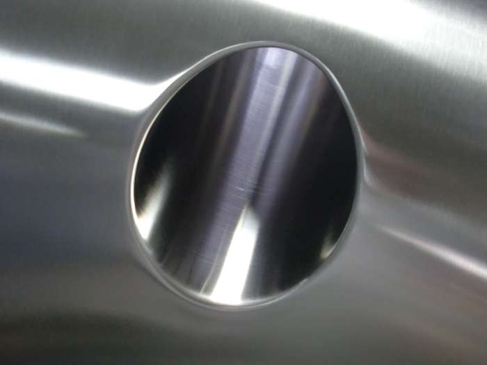 Rohr verschliffen und poliert