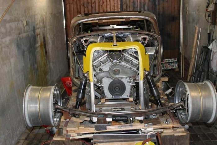 Aufbau Muscle Car 12 Zylinder